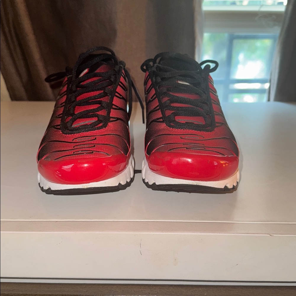 Nike Black and Red Sneakers